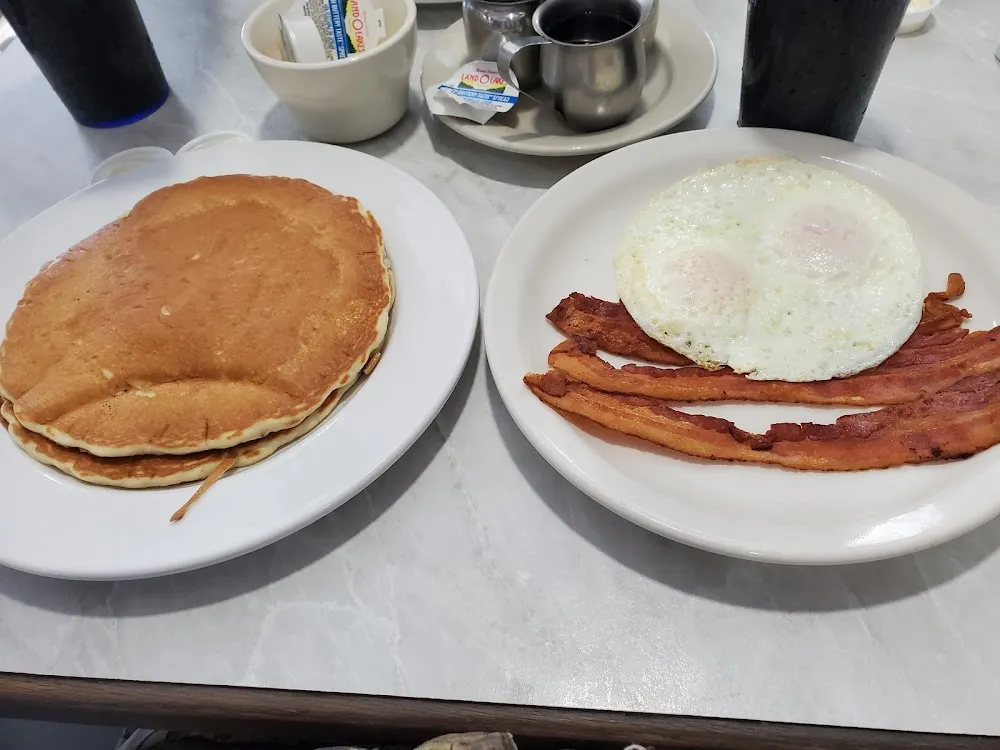 Pancakes and Eggs Bacon